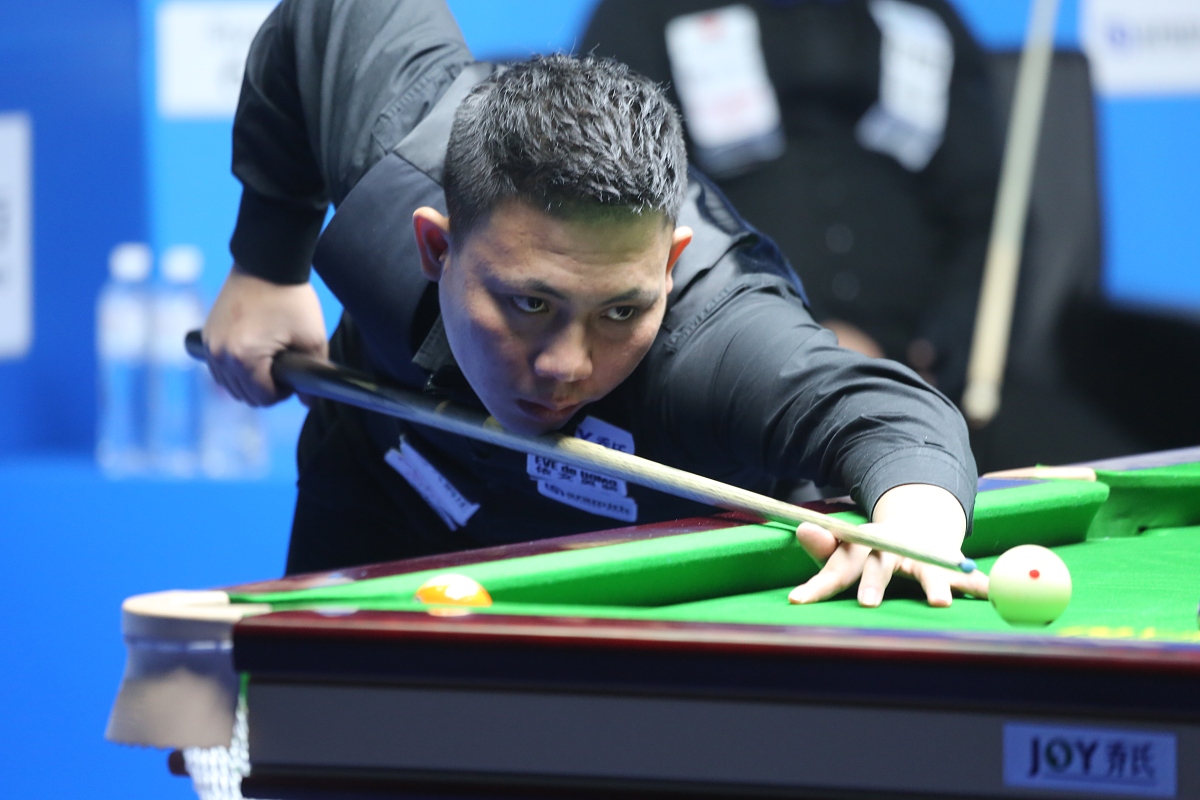 并展示替补 并展示替补